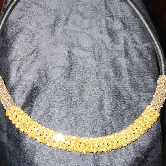 Crochet rope Gold color Crystal bead choker - Picture 2 of 3